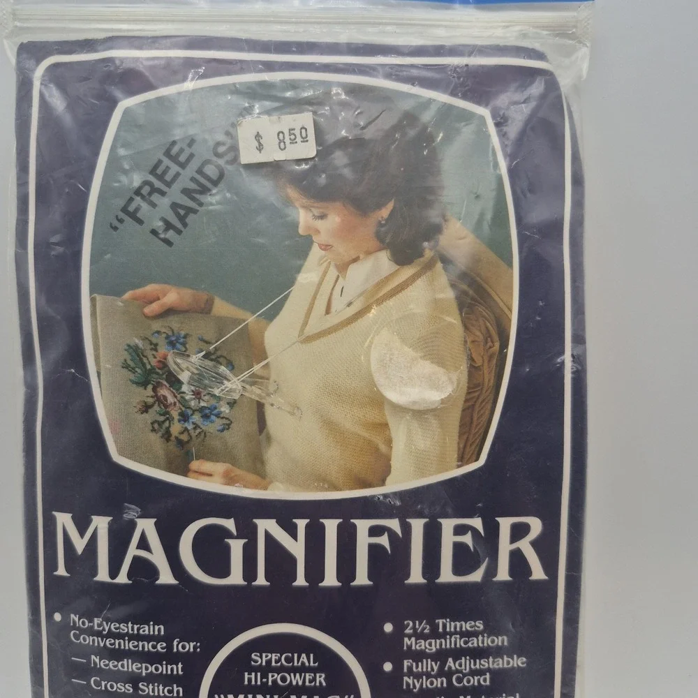 Magnifier 2.5 times Magnification Hands Free New Old Stock Made in USA